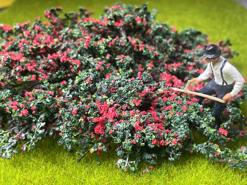 miniature scale briar patch vegetation, bushes, ground cover